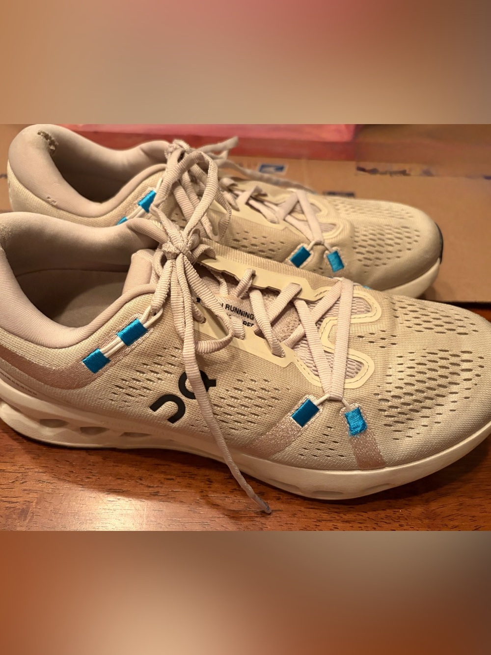On Cloud cloudsurfer 2 running shoes